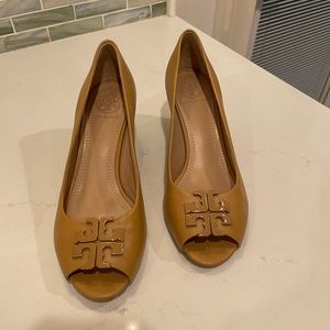 Tory Burch wedges